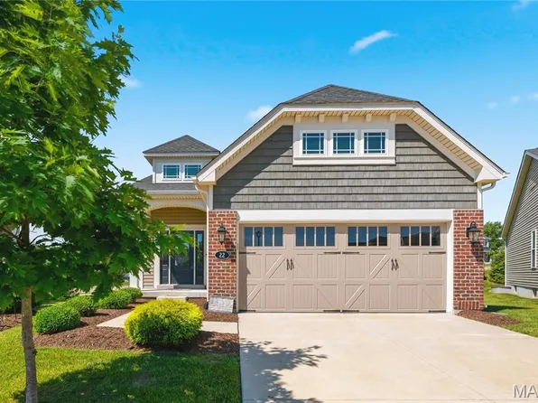 22 Ivyleigh Ct, Saint Charles, MO 63303