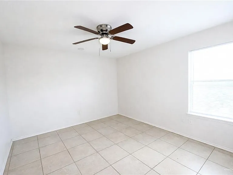 3307 Magdalena St #3 — Photo 8