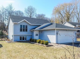 3688 Falcon Way, Eagan, MN 55123