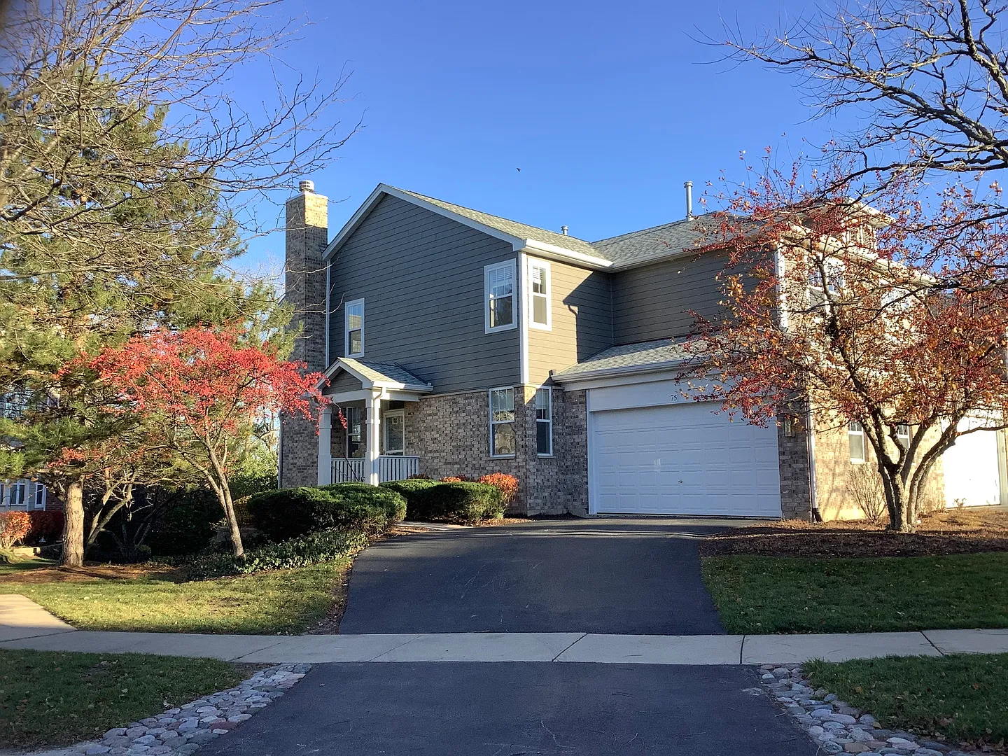 3 bed, 3.5 bath, 1843 sqft, $2,900 — Photo 1