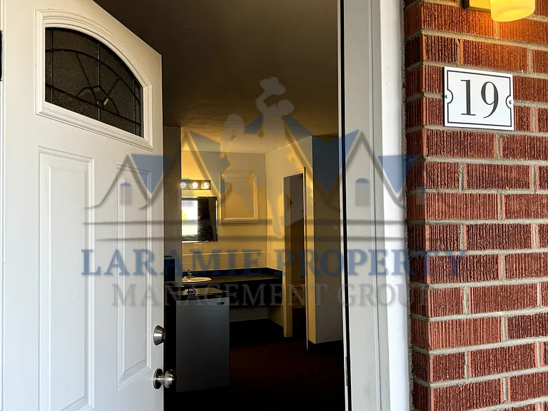 The W Apartments — Photo 27
