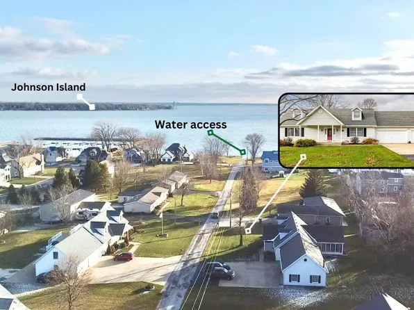 2044 S Lattimore Dr, Lakeside Marblehead, OH 43440