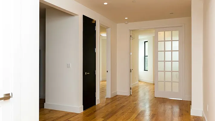 Rented by Nooklyn NYC LLC | media 3