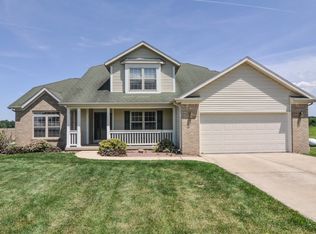 5971 Hickory Dr, Pine Village, IN 47975