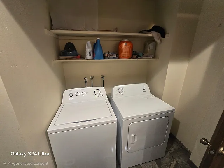 533 Emerald Dr #333 — Photo 2
