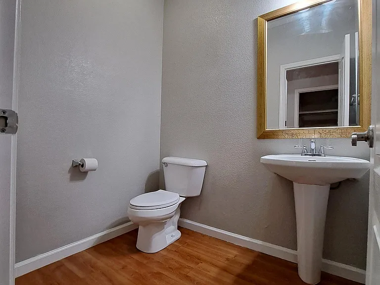 3012 Bergamo Ct — Photo 9