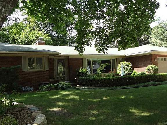 5th image of 119 W Meldrum Cir
