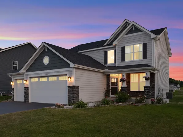 9597 Timber Ter, Victoria, MN 55386