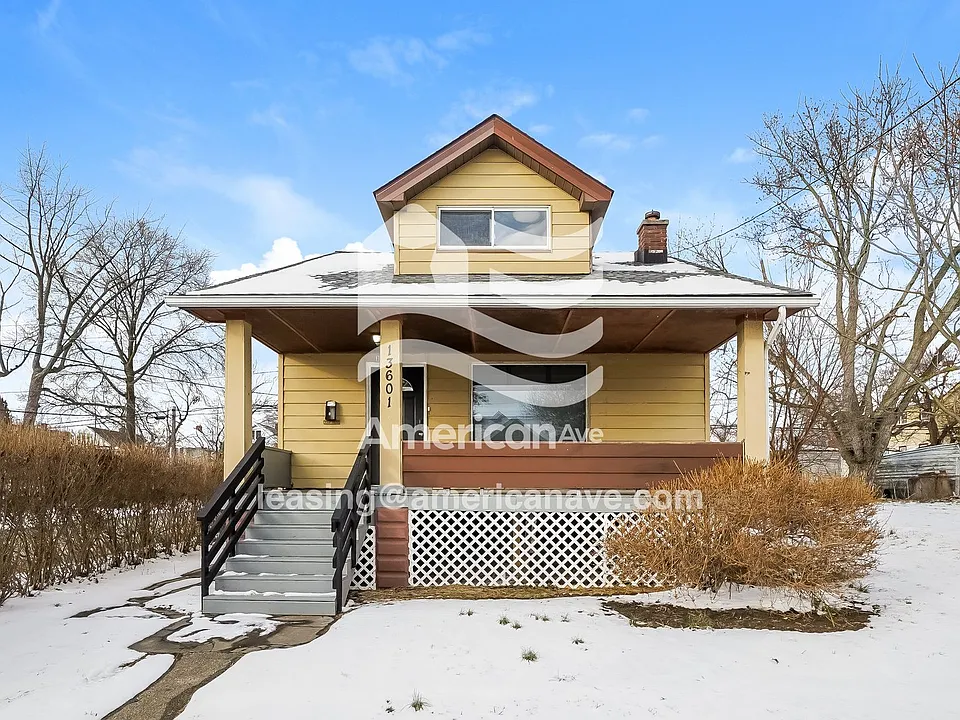 13601 Edgewood Ave