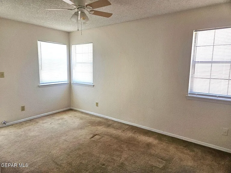 7700 Dianjou Dr — Photo 21