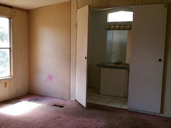 1104 Houston Ave Grants NM-Master Bedroo