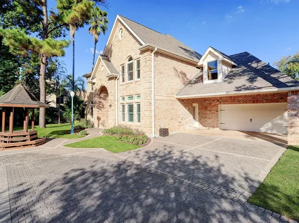 14126 Bluebird Ln, Houston, TX 77079