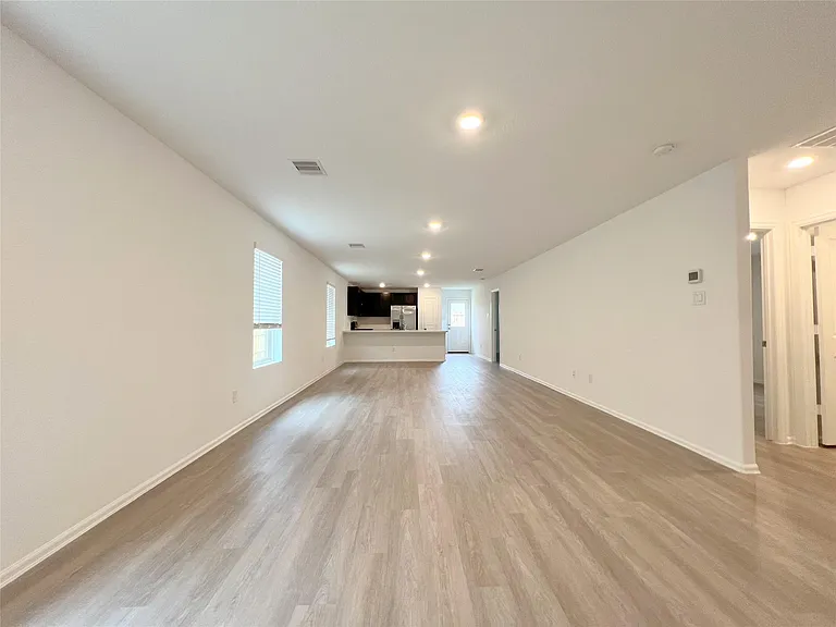 14510 Woodcott Warren Way — Photo 4