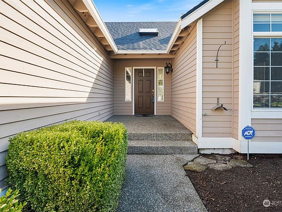 5th image of 2261 SE Bandera Court