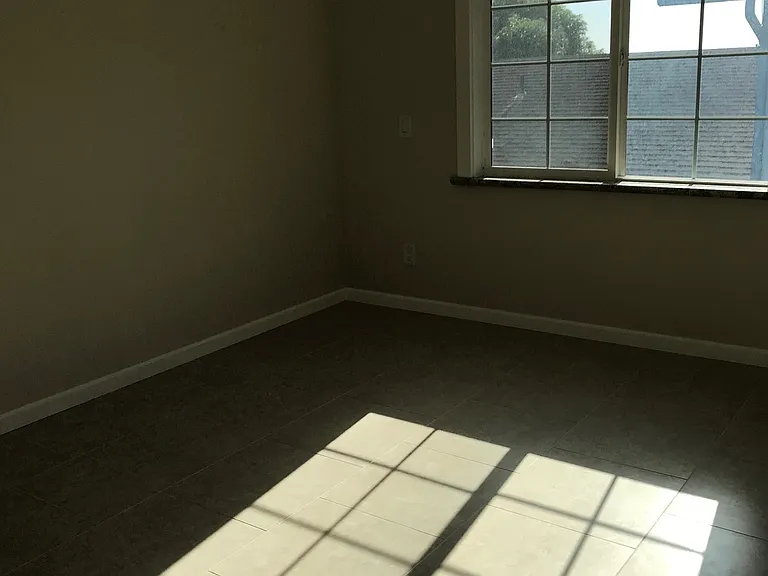 2721 Puunui Ave — Photo 8