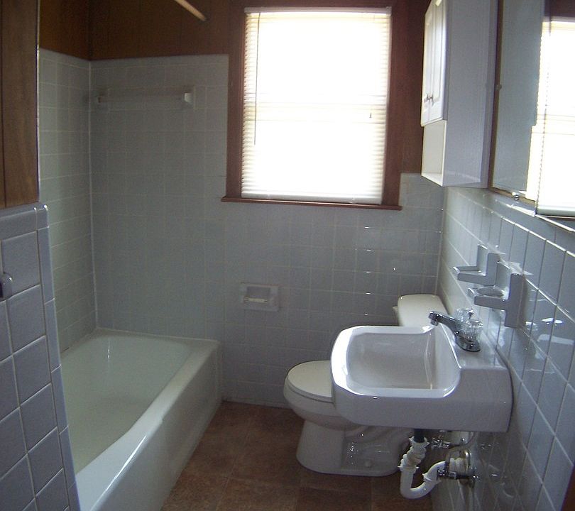 Building Photo 5