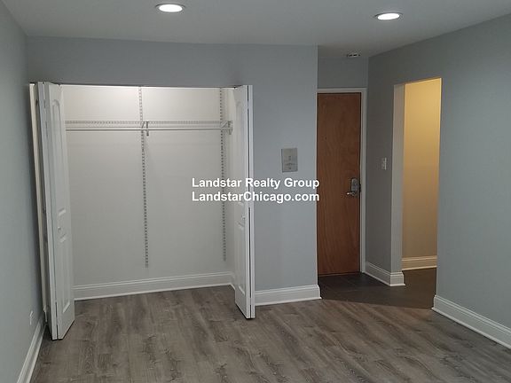 5th image of 5534 N Kenmore Ave APT 404
