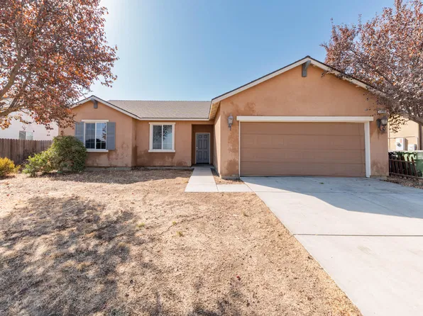 1186 Rosemary, Dinuba, CA 93618
