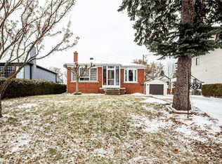 257 Woodale Ave, Oakville, ON L6K2N3