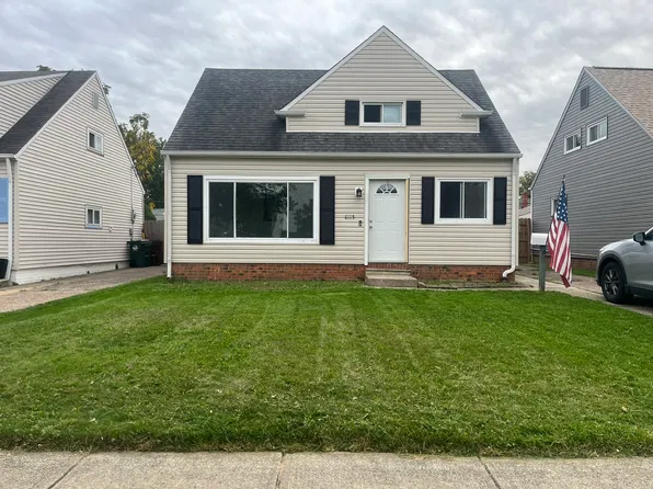 8115 Liberty Ave, Parma, OH 44129