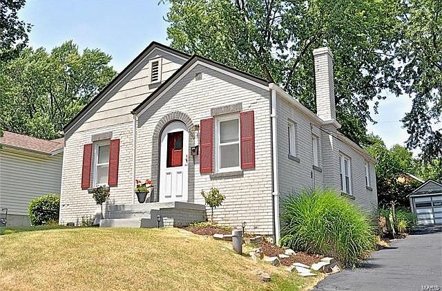 1st image of 7549 Drexel Dr