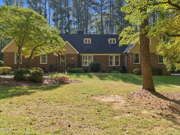 1755 Parker Ln, Henderson, NC 27536