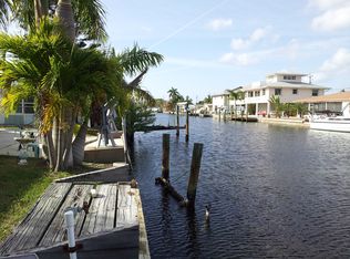 11464 May St, Matlacha, FL 33993