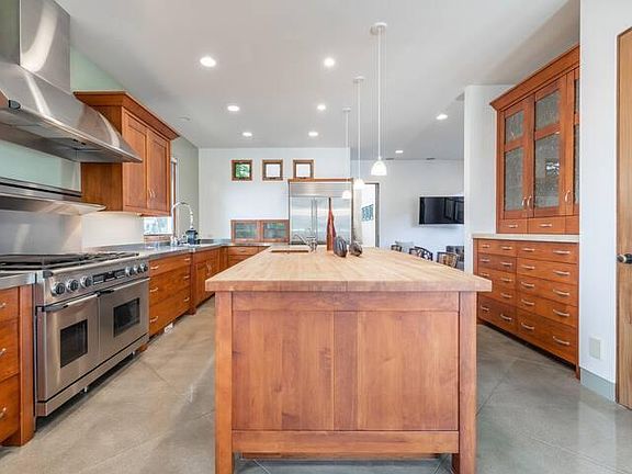 4th image of 501 Marigold Ave