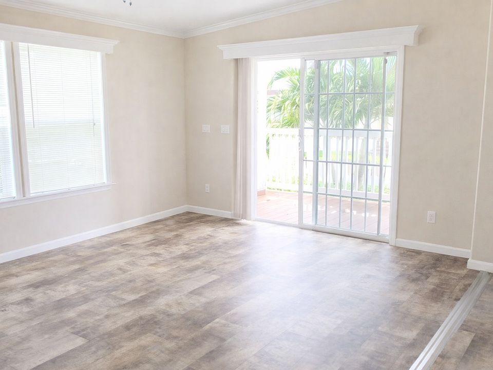 2nd image of 34580 SW 188th Ave #295