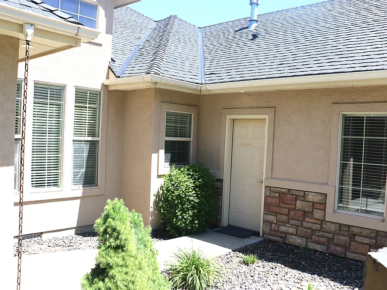 580 E Fallingbranch Dr — Photo 4