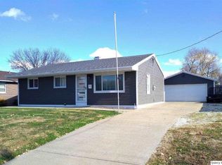 416 N 25th St, Quincy, IL 62301