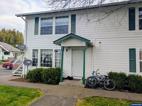 2nd image of 224 C St