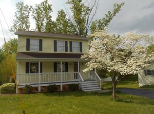 110 Twinbrook Cir, Winchester, VA 22602
