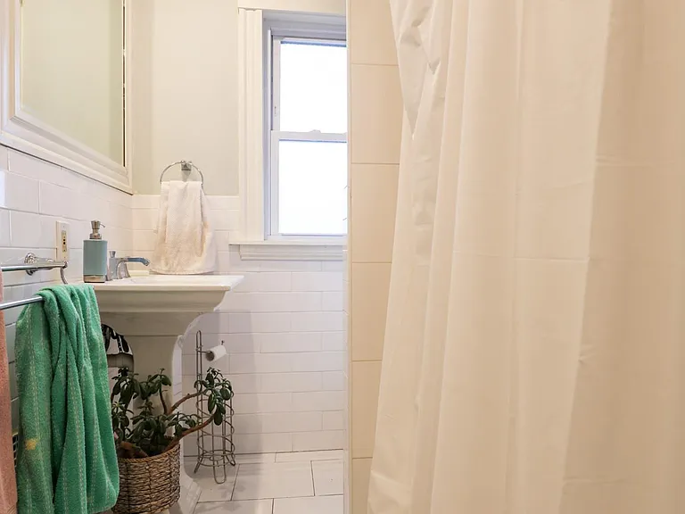 80 Wallingford Rd #2 — Photo 8
