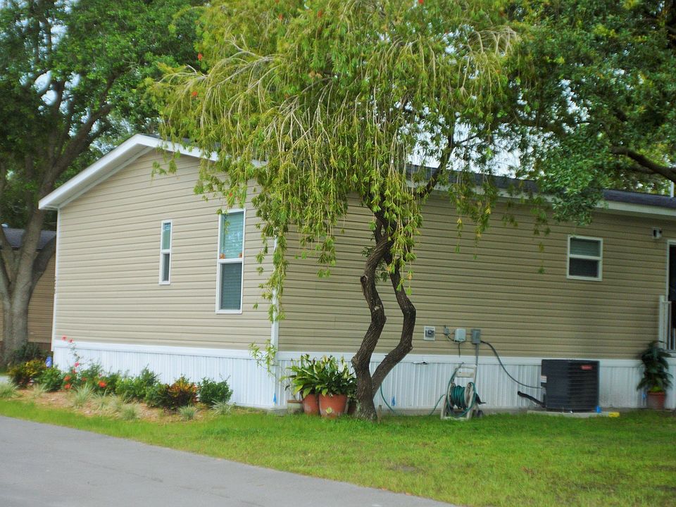1st image of 1500 W Highland St Lot 0237