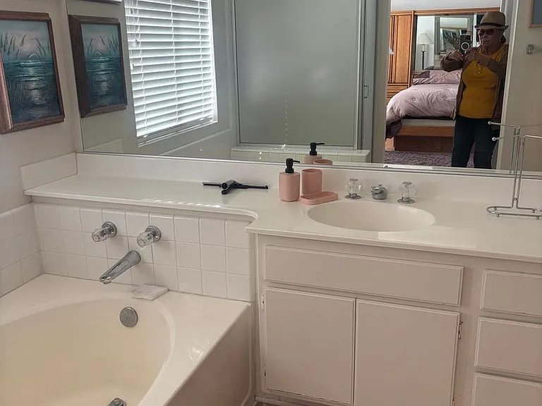 12481 Pacoima Rd — Photo 9