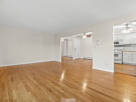 5th image of 301 Chicago Ave APT 3NW