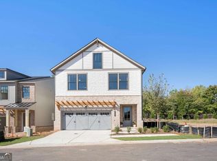2135 Fern Cir, Alpharetta, GA 30076