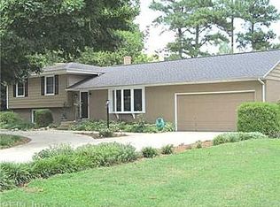 205 Ridgeland Dr, Smithfield, VA 23430