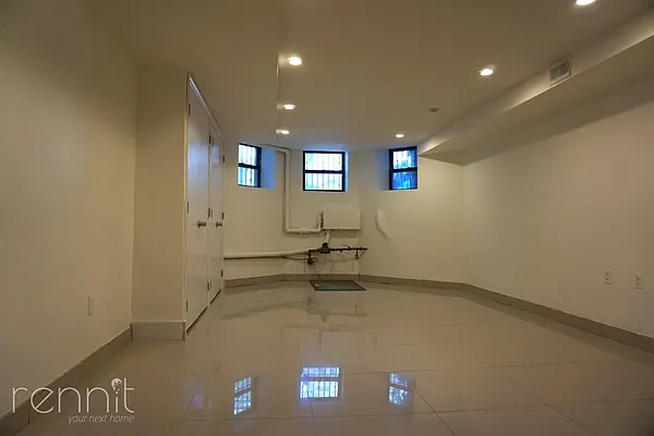 Rented by Rennit Inc. | media 9