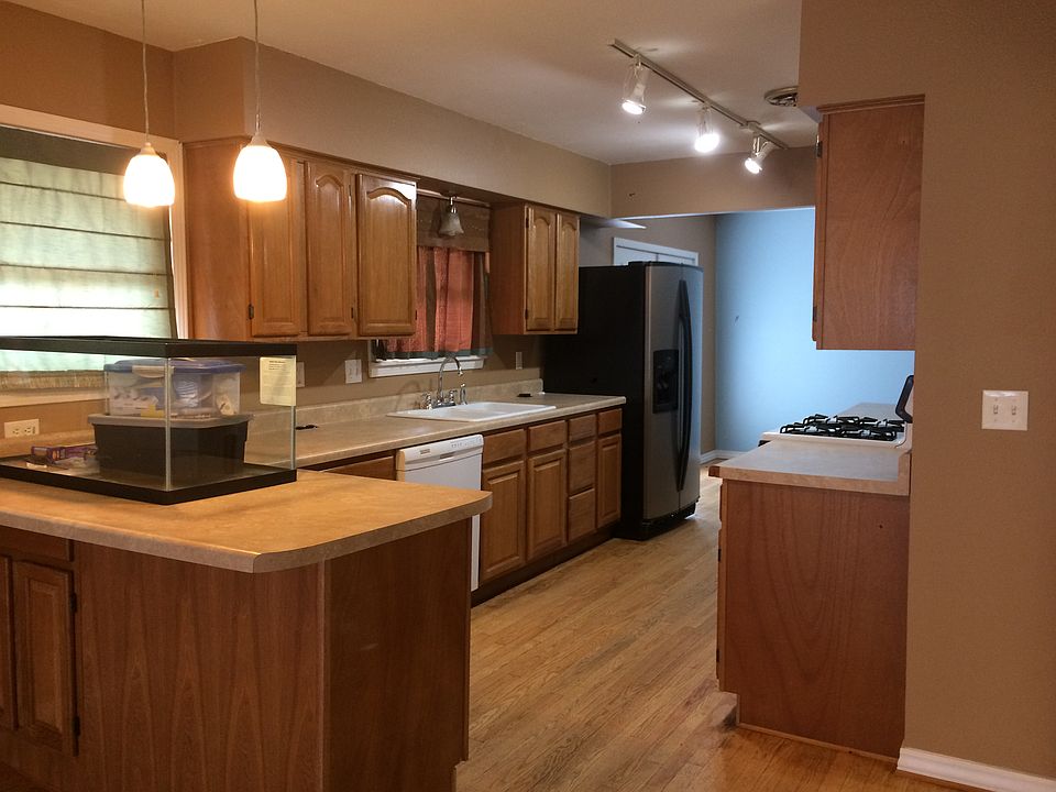 Kitchen view from living rm