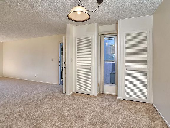 3rd image of 5518 Armitos Ave APT 87