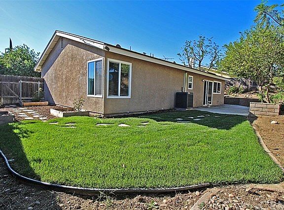 2nd image of 5746 Sepulveda Way