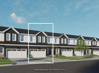 7869 Oak Brook Dr, Harrisburg, PA 17112