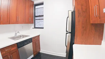 Rented by Urban Real Estate Inc