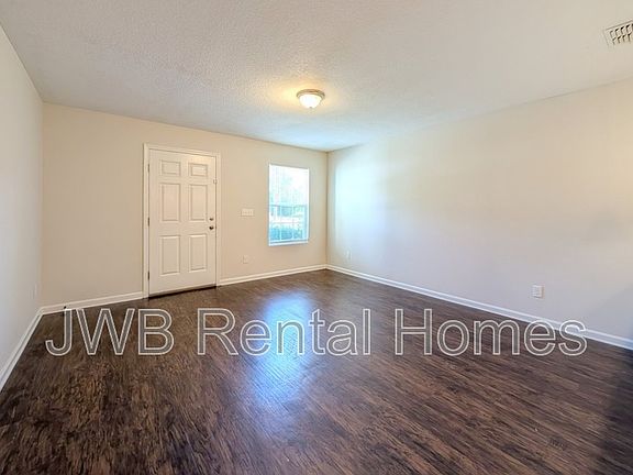 5th image of 8401 McGirts Village Ln