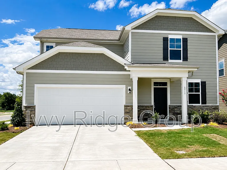 6018 Walkers Run Dr — Photo 1