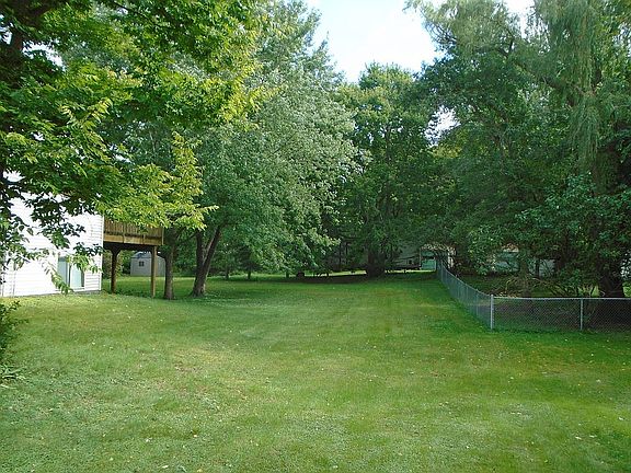 Towards back garden area