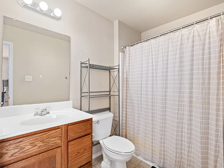 1160 Landon Ln — Photo 13