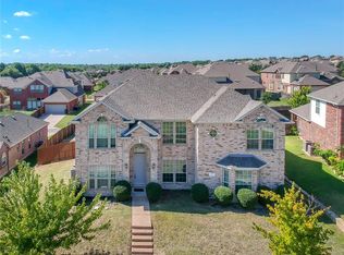 416 Crestone St, Desoto, TX 75115